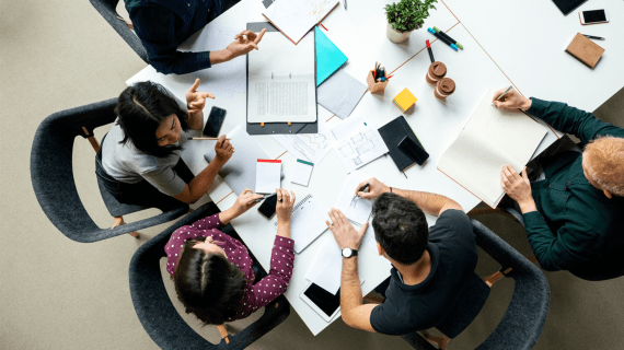 About business-meeting-amongst-students